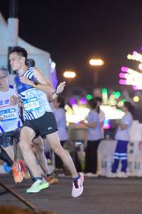 BIB: 96406, 40808
                            <button type="button" onclick="openModal(22929002)" class="btn btn-primary btn-sm float-right btn-popup" data-toggle="modal" data-target=".modal-high-quality">
                        <i class="fas fa-shopping-cart"></i> Add to Cart
                    </button>
                                            <button type="button" onclick="isThisMe(22929002, true)" class="btn btn-success btn-sm float-right btn-popup btn-isme hidden" data-toggle="tooltip" data-placement="bottom" title="นี่คือรูปของคุณใช่ไหม คลิกที่นี่เพื่อเอาเข้าอัลบั้ม">
                        <i class="fas fa-plus"></i> Add to album
                    </button>
                    <button type="button" onclick="isThisMe(22929002, false)" class="btn btn-warning btn-sm float-right btn-popup btn-isnotme hidden">
                        <i class="fas fa-ban"></i> Remove from album
                    </button>